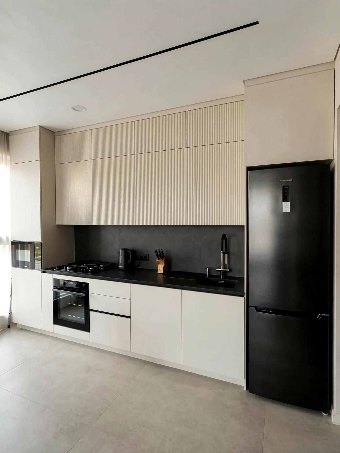 Blue Azul Residences — vertical facade study